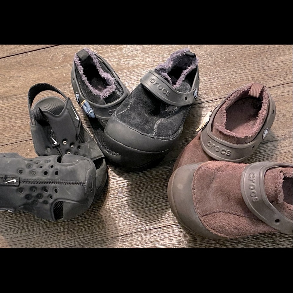 Youth shoes size 12